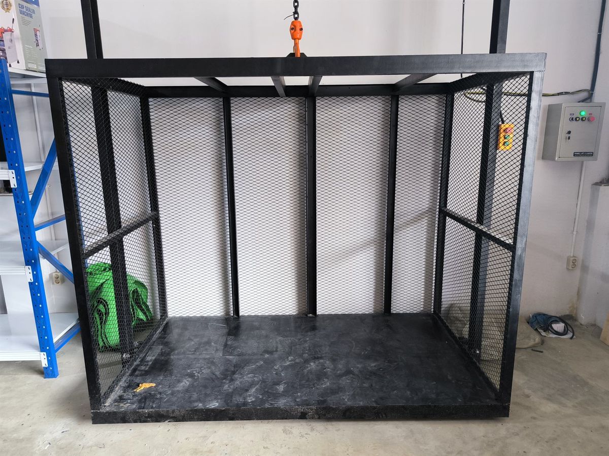Lift Barang Gudang Lokale - Dokumentasi Proyek